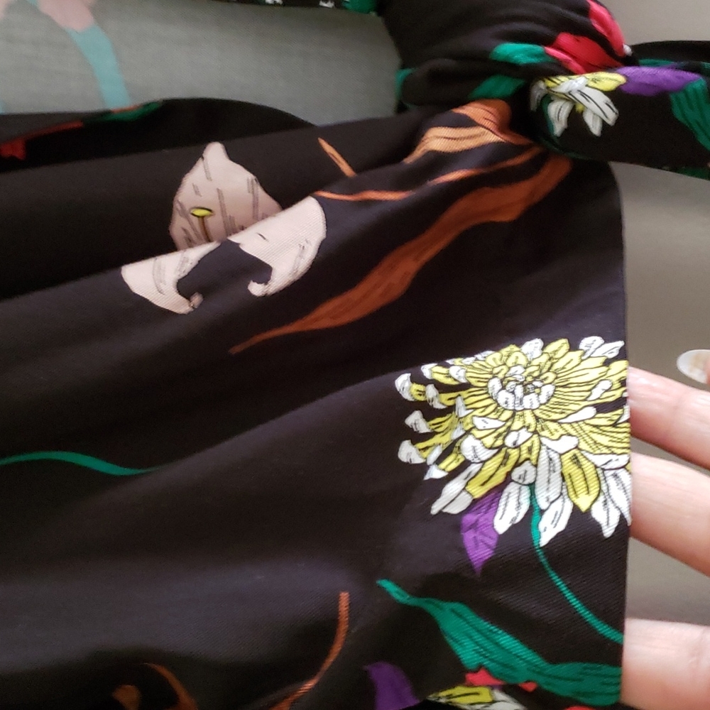 Floral Jacket - Picture 2 of 6